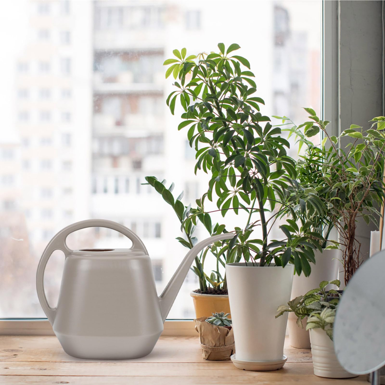 POPETPOP Regadera de Jardín Pico Largo de 4l para Riego de Plantas y Suculentas, Herramienta de Abs para Interior y Exterior, Color Café