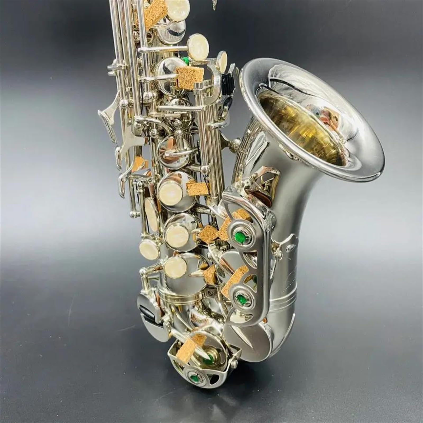 Saksofon Jasny Nikiel B Płaski Profesjonalny Zakrzywiony Saksofon Sopranowy Srebrny Instrument Jazzowy Mosiężny Złoty Saksofon Sopranowy Dobry Dźwięk (Color : Cloth bag)