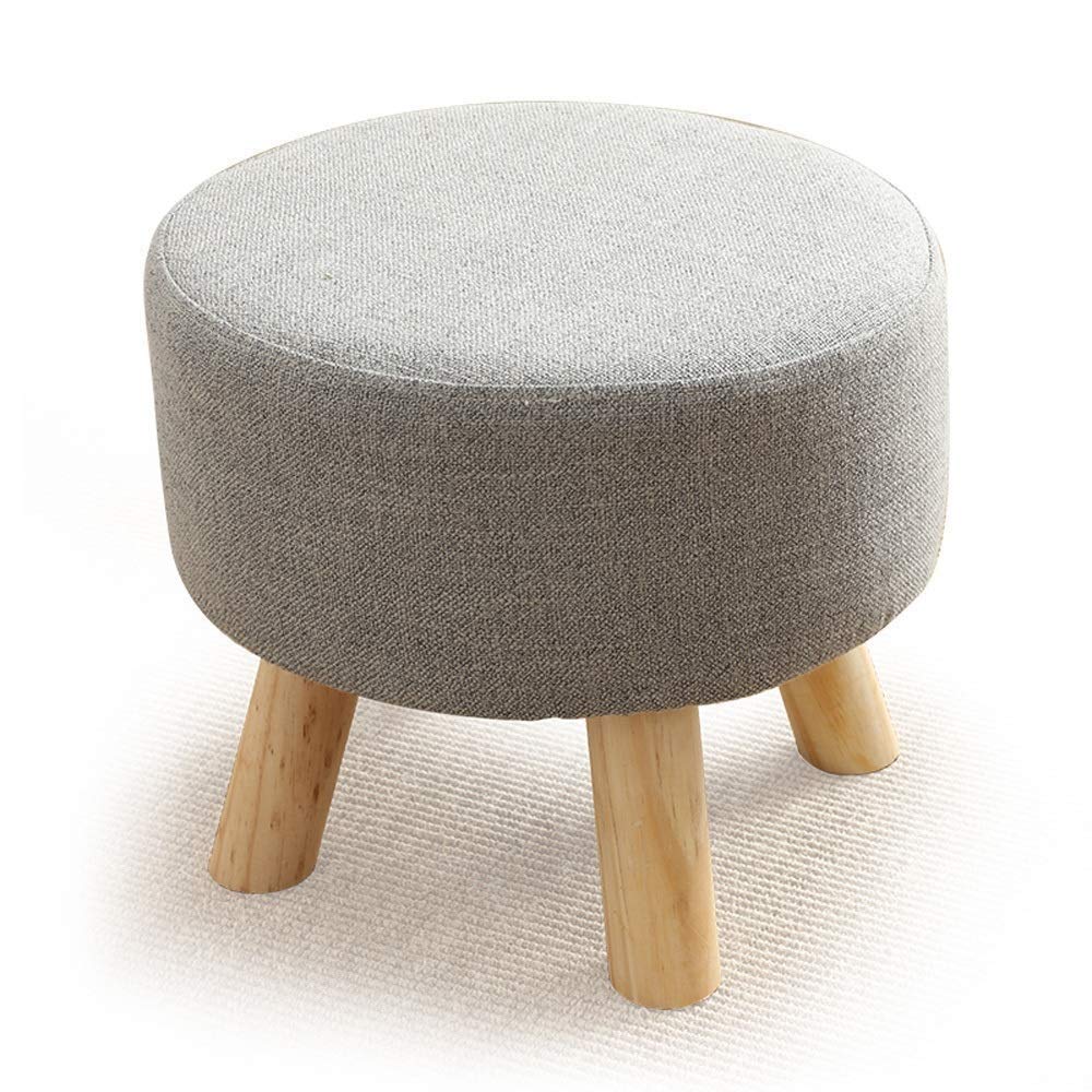 Petit banc chaleureux en bois massif et tissu pour cr&eacute;er un coin cocooning