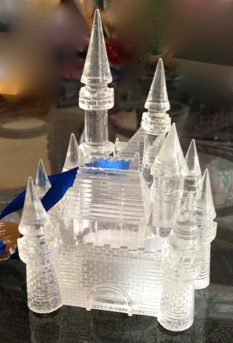 Château lumineux Disney à changement de couleur pour décoration de chambre