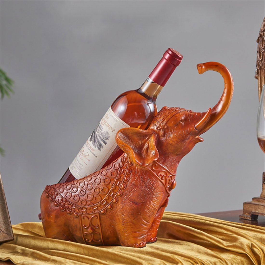 Lucky elephant Shaped Wine Holder Wine Rack shelf European Sculpture Practical Home decoration Crafts (Brown)