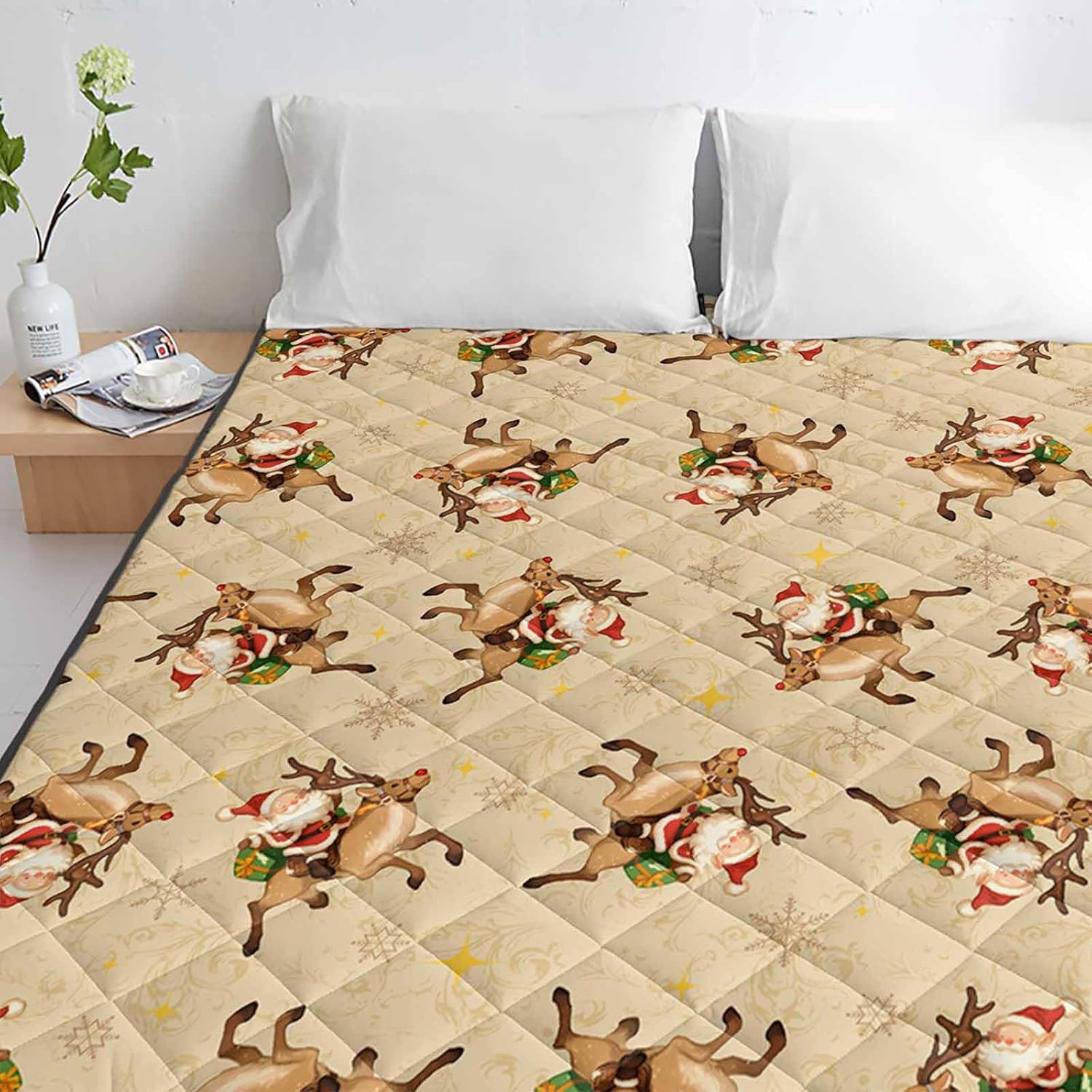 T&H XHome Quilt California King Luxury Quilted Comforter Bedspread-Thin Soft Cozy, Christmas Khaki Santa Claus Reindeer Print Design Reversible Stitched Lightweight Quilt Coverlet for All Season