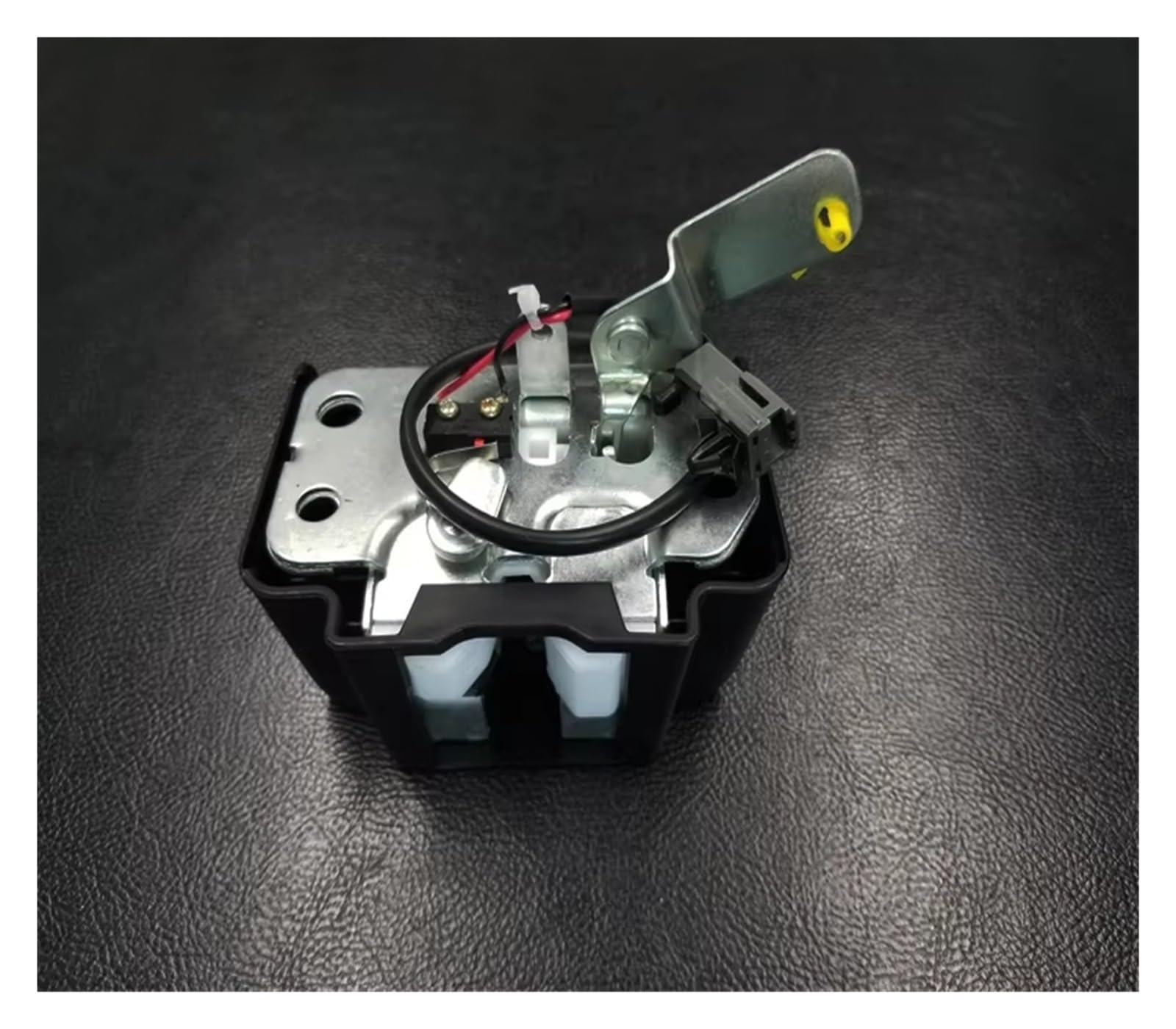 Feoosvx One Color Door Lock Actuator Tailgate For Nissan For Caravan For Urvan E25 2001-2012 Tailgate Lock Back Door Latch 90502-020