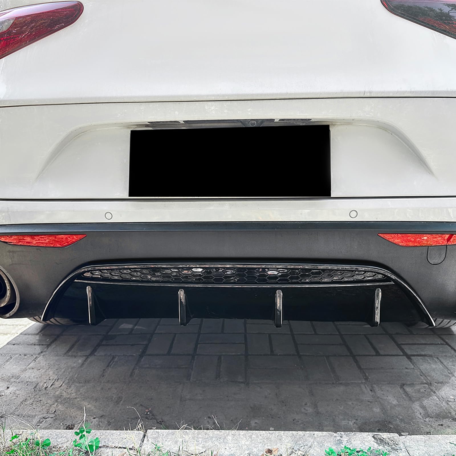 Diffusore labbro paraurti posteriore kit carrozzeria per Alfa Romeo Stelvio 2017-2024 nero lucido/aspetto fibra di carbonio