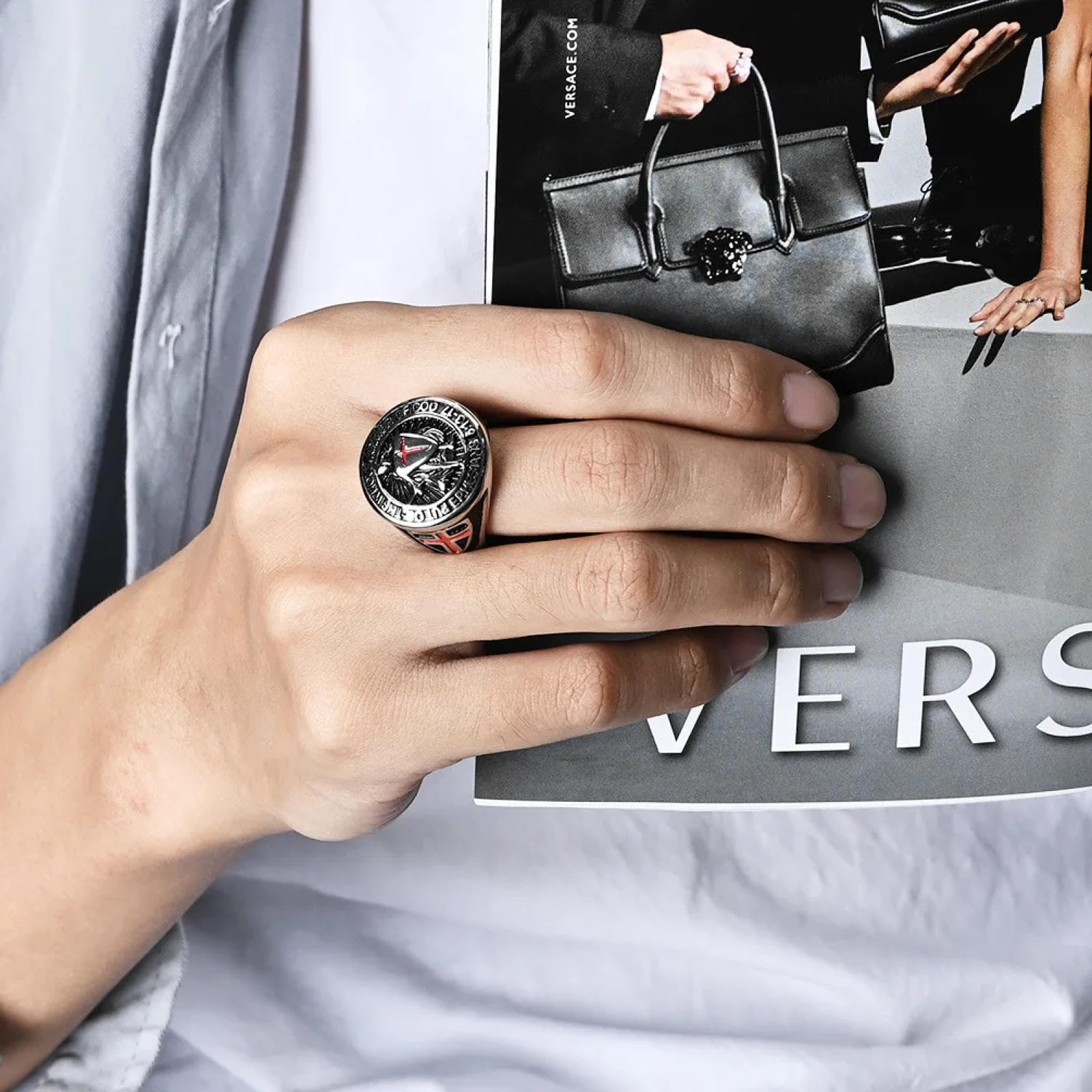 Ring Ringe Damen Bijouterie Herren Grenzüberschreitender Europäischer Und Amerikanischer Stil Retro Temple Knight Shield Cross Ring Ring Nische Personalisierter Handschmu
