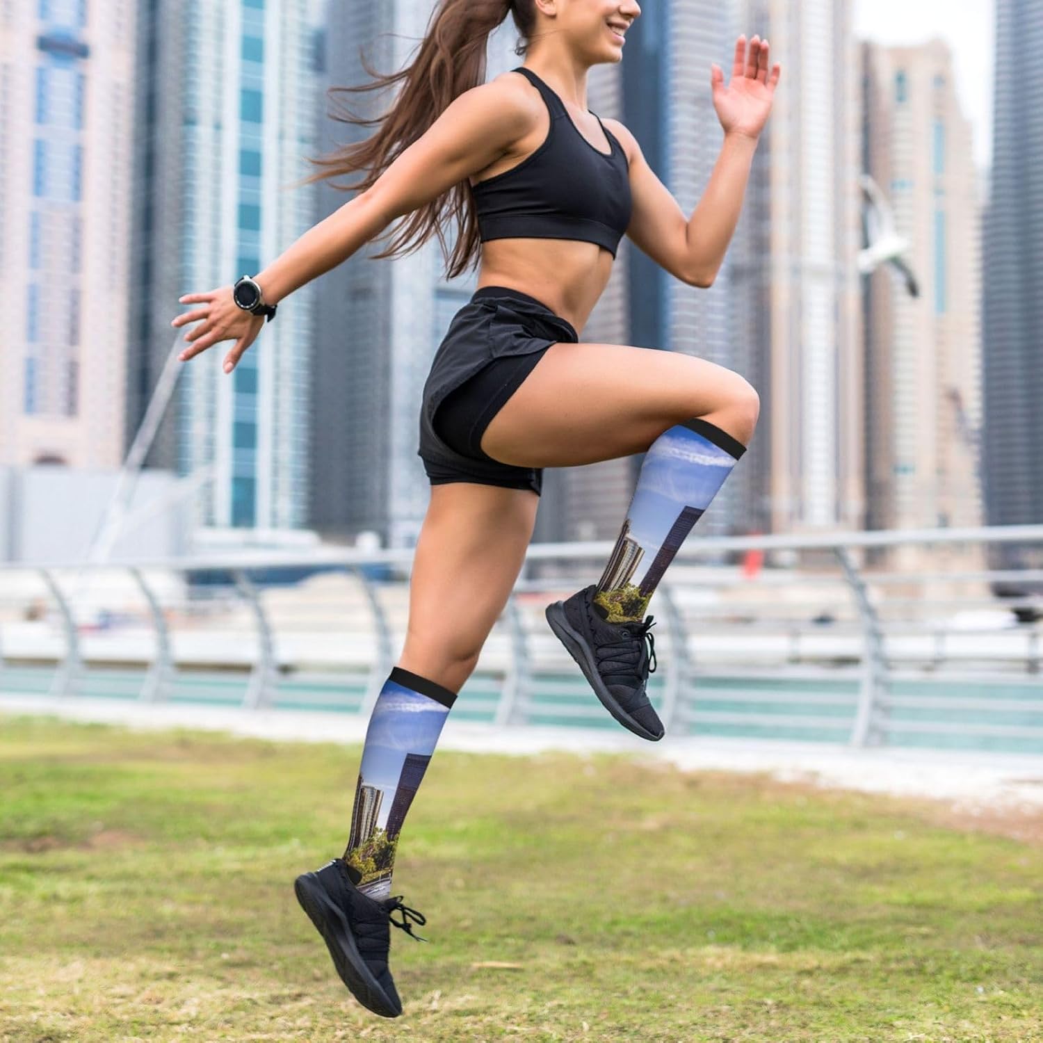 Travel Downtown Cityscape Tight Fitting Women'S Men'S Knee High Running Socks