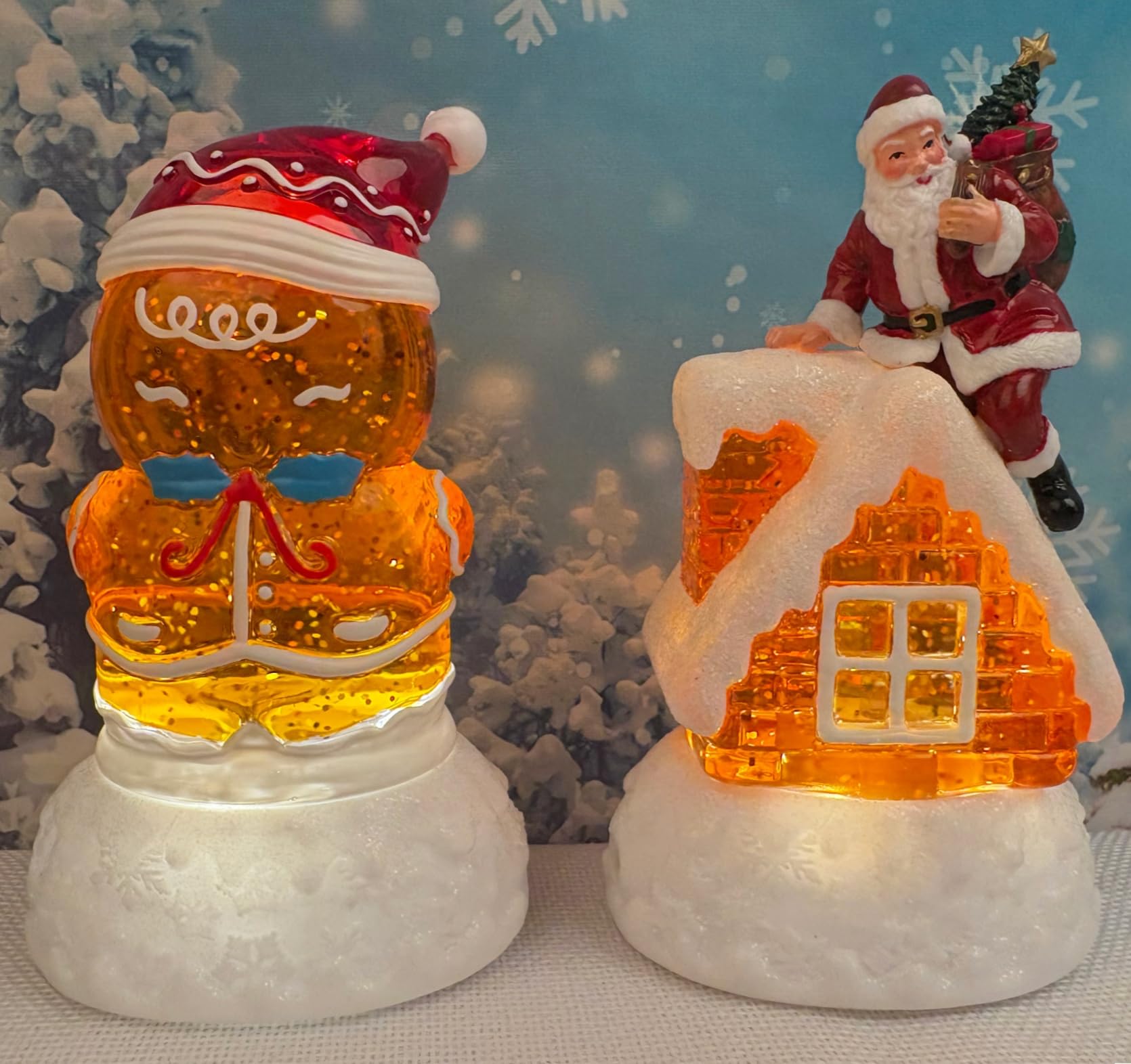 2 Pack Christmas Snow Globes Gingerbread Man and Santa with 8 Songs Music Box and 6H Timer USB &amp; Battery Powered Snow Water Globe Swirling Glitter for Holiday Decorations (Gingerbread Man and Santa)