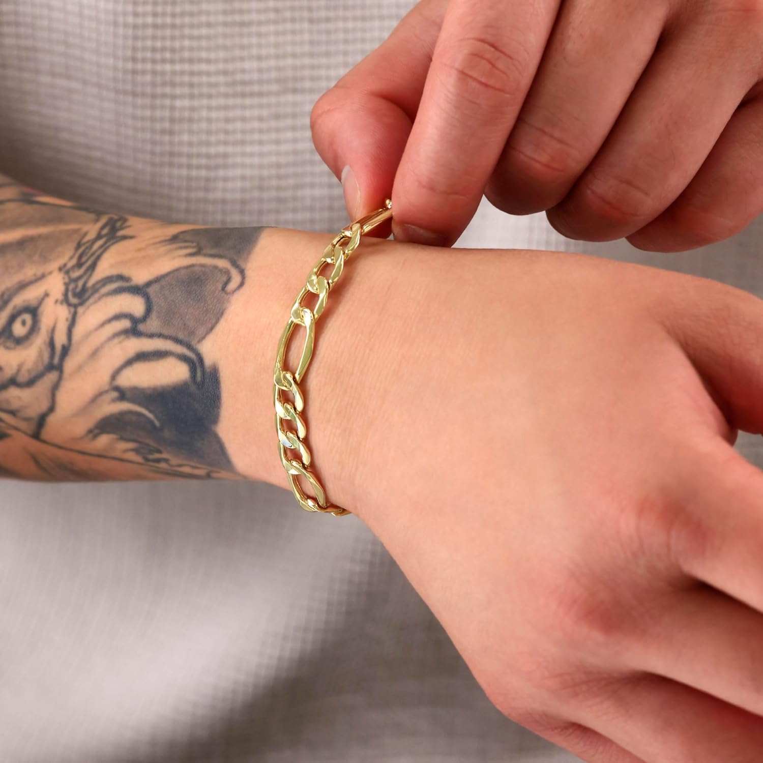Nuragold 10K Real Yellow Gold Figaro Link Chain Bracelet 7"-9" (2mm-9mm) Italian Jewelry for Men & Women