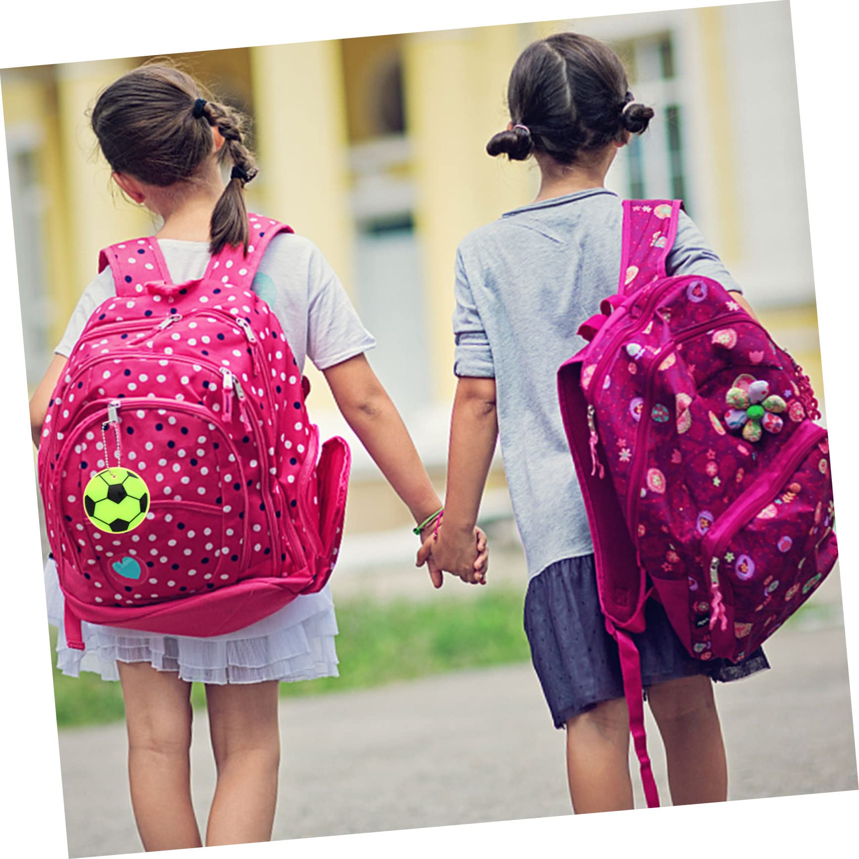 HANABASS Fußball Reflektierende Anhänger Hängende Verzierung Für Taschen Fußballverein Rucksack-hängedekoration Fußball-partygeschenke Reflektierender Fußball Fußballliebhaber Pvc
