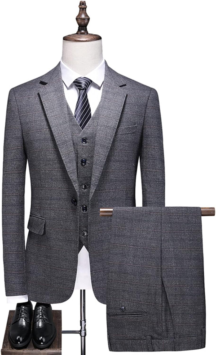 オリーブグリーンメンズスーツ 男性用のノッチ付きラペルタキシード、スリムフィットウェディングブレザープロムメンズ、ブラックメンズ ワンボタンジャケットベスト付きパンツを￥13,152 | DHgate メンズスーツ、メンズ3ピーススリムフィットエレガントチェック柄タキシードスーツ、ビジネスカジュアルブレザーチョッキパンツ、ウェディン