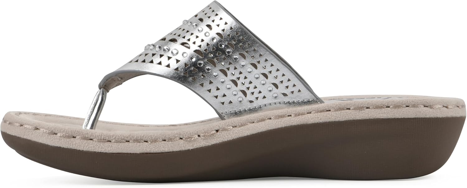 CLIFFS BY WHITE MOUNTAIN Women's Comate Rhinestoned Mini Wedge Flip Flop Sandal - Image 4