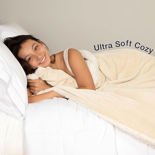 Miniatura 10 de Casual Living 32606 Manta de felpa King California, colección premium de lujo para hogar y hotel, lavable a máquina, de fácil cuidado, acogedora,