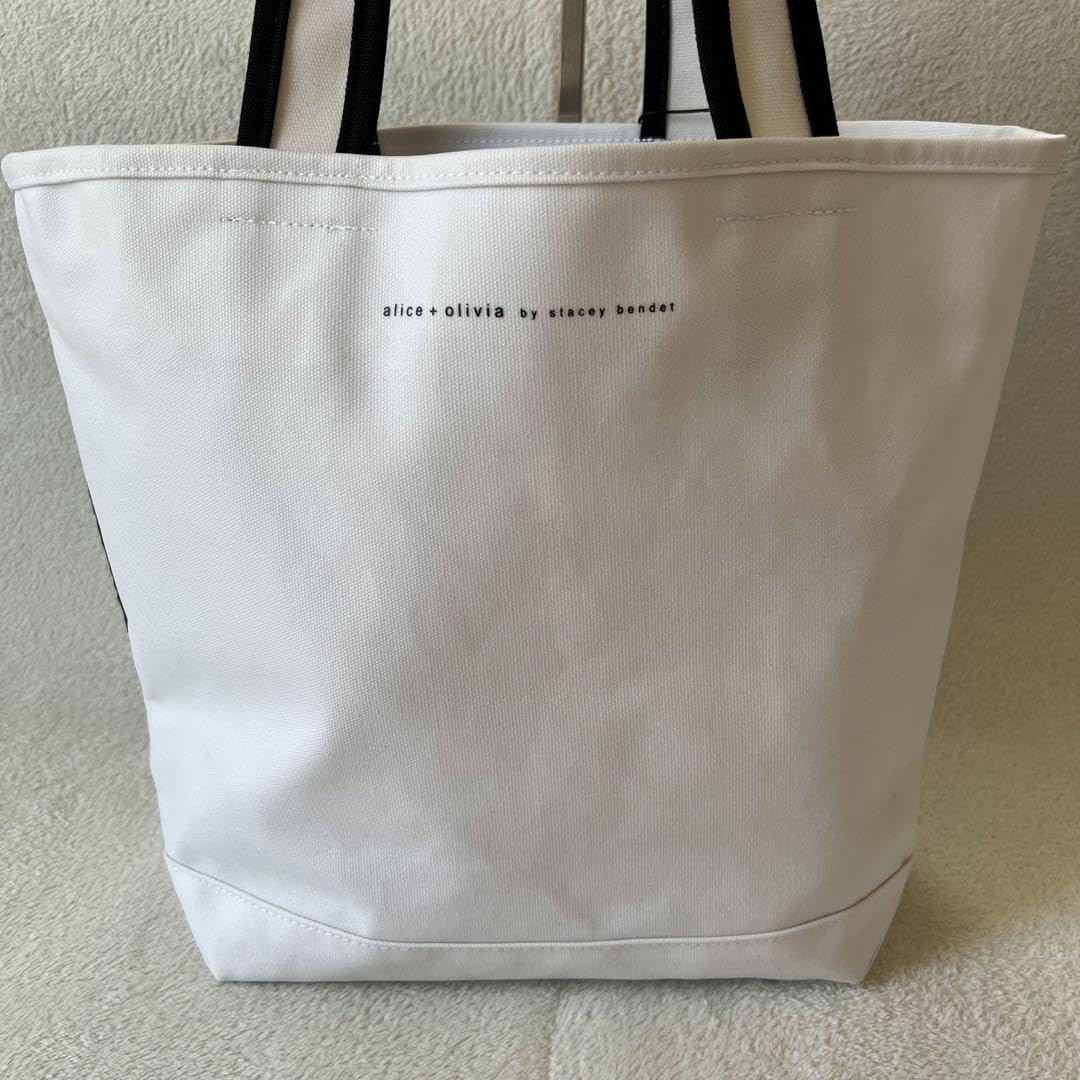 Amazon.co.jp: 限定品アリスアンドオリビア トートバッグ ステイシー  