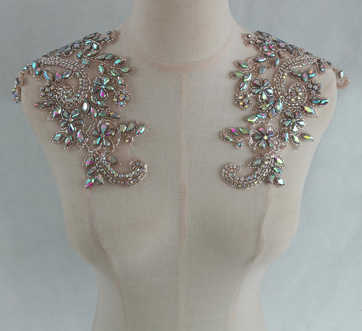 Jenniferwu Handmade Beaded Appliques Embroidered Glass Rhinestone Lace Beaded Apnplique with Sequins Trim lace Patches for Wedding Evening Dress DIY Manual Accessories HB014AB