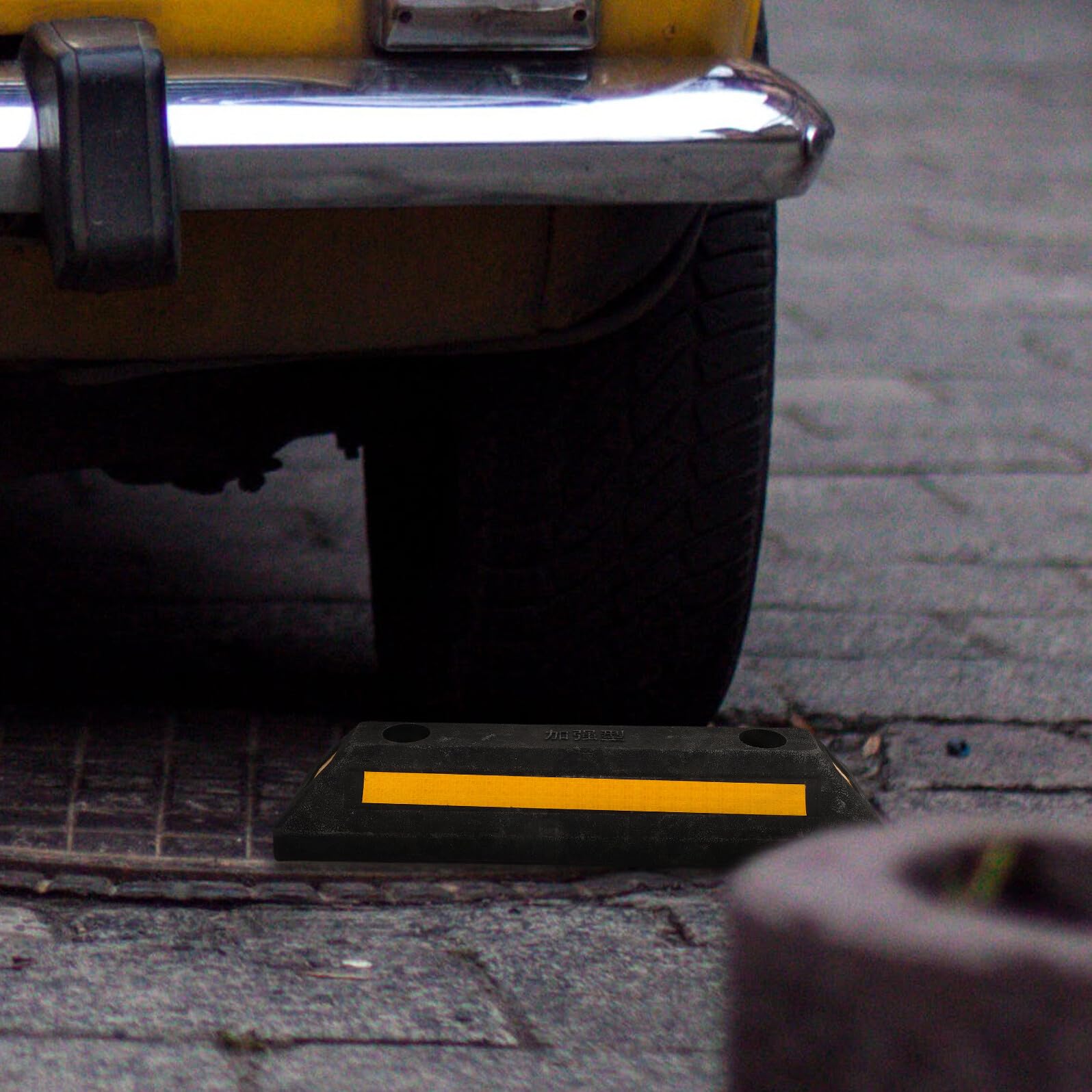 ibasenice Tope de Goma para Ruedas de Garaje Resistente y Portátil, Calzo para Rueda Adecuado para Estacionamiento y Bloqueo Seguro de Vehículos