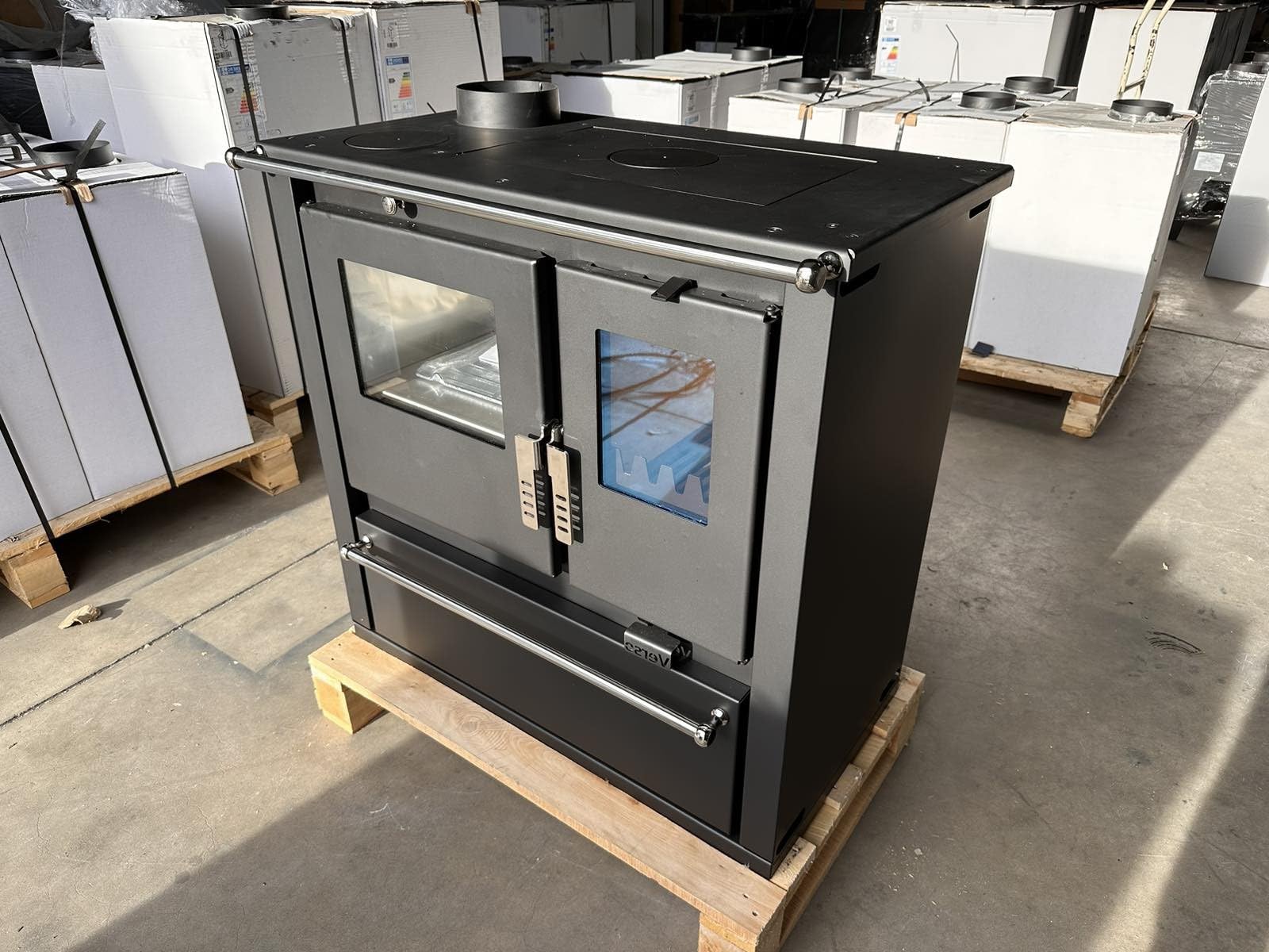 Poêle à bois Verso Cs Plus à gauche 7,7 kW grand compartiment de cuisson acier inoxydable