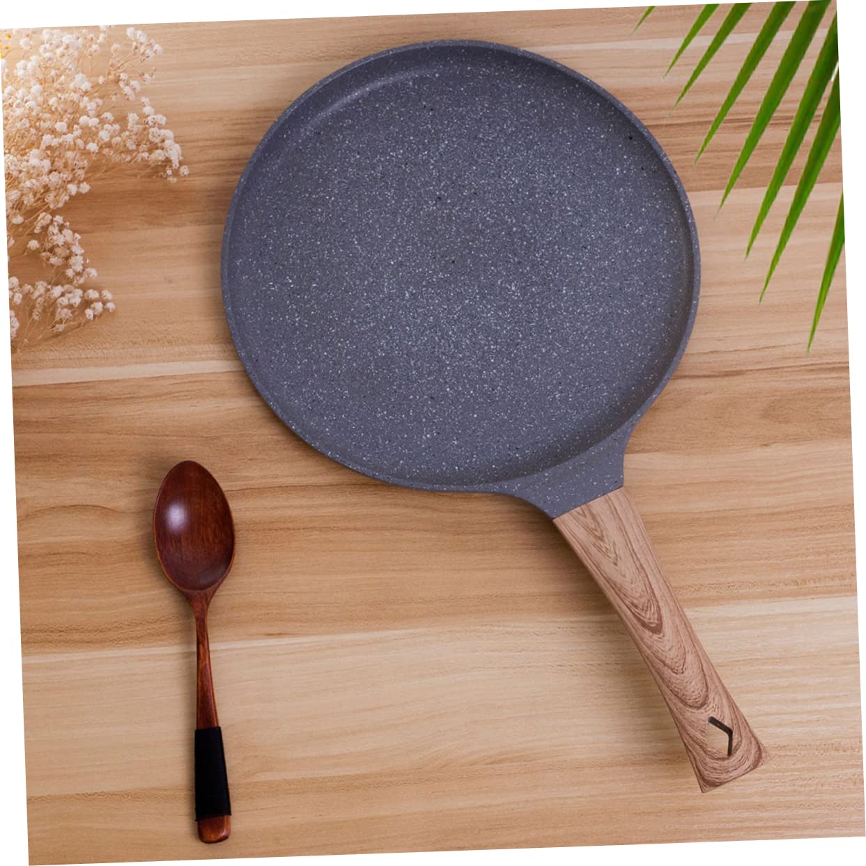 SOLUSTRE 1pc Non Stick Frying Pan for Home Use Easy Clean Omelette Skillet for Bbq Steaks and More Convenient Cooking