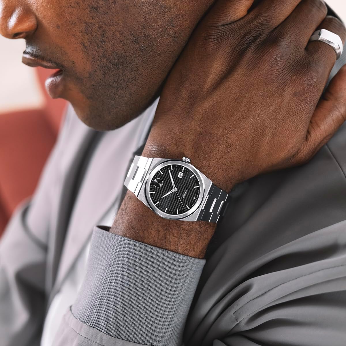 Movado Bold Quest Men's Luxury Automatic Watch - Swiss Self-Winding Movement, Stainless Steel Bracelet, Water Resistance 50 Meters (5ATM) - Classic Timepiece - Gift for Him - 39mm