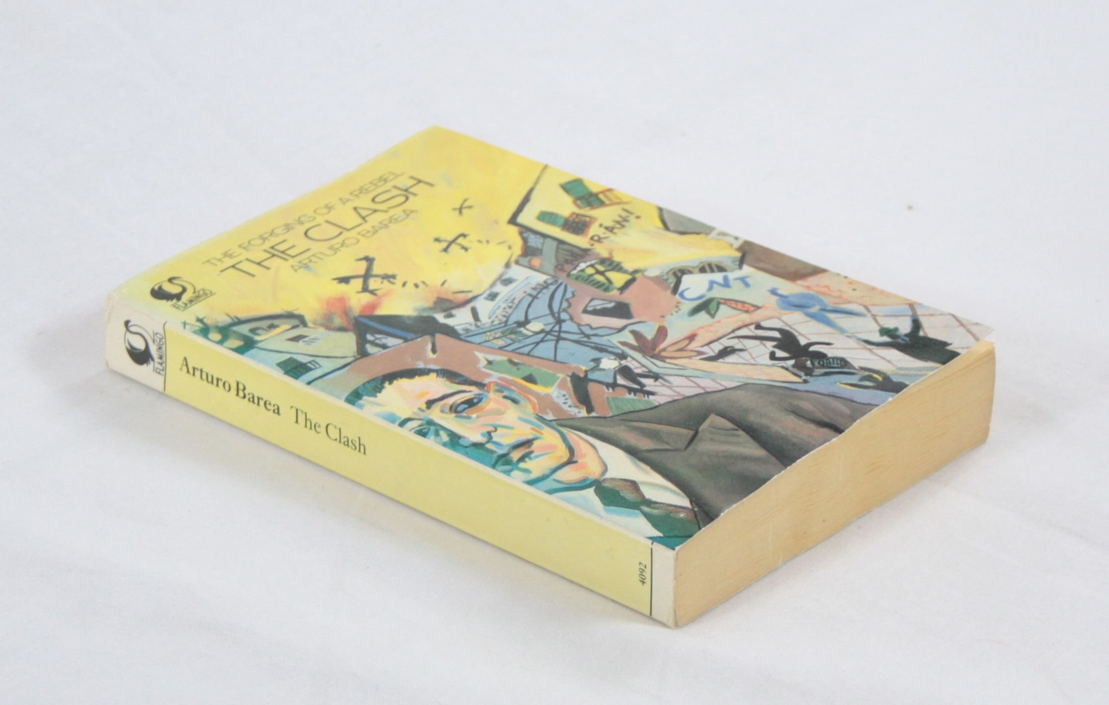 Clash ~ Ppr Flamingo ed [Paperback] Barea, Arturo