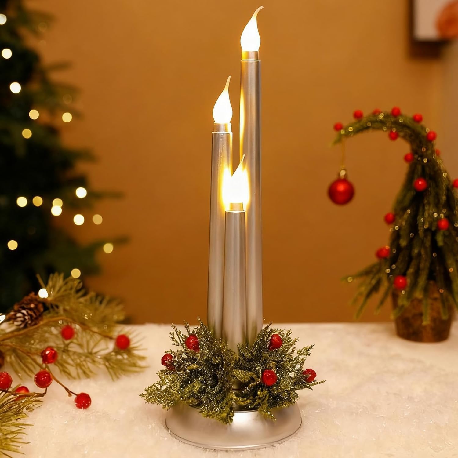 Candele natalizie a LED senza fiamma, 3 in 1, senza fiamma, corte, decorate con foglie di agrifoglio finte e bacche invernali, funzionamento a batteria, per centrotavola natalizio e decorazioni