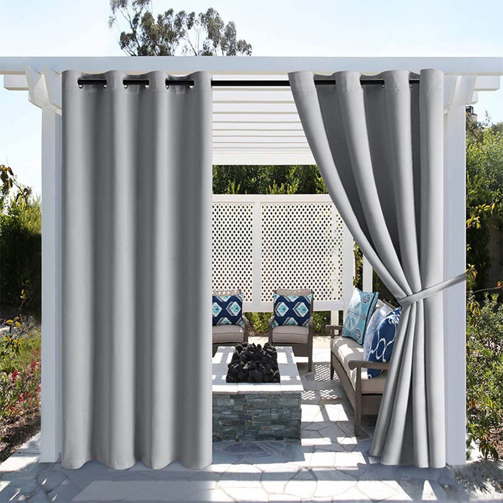Rideaux d'extérieur pour pergola créant un cocon sur la terrasse