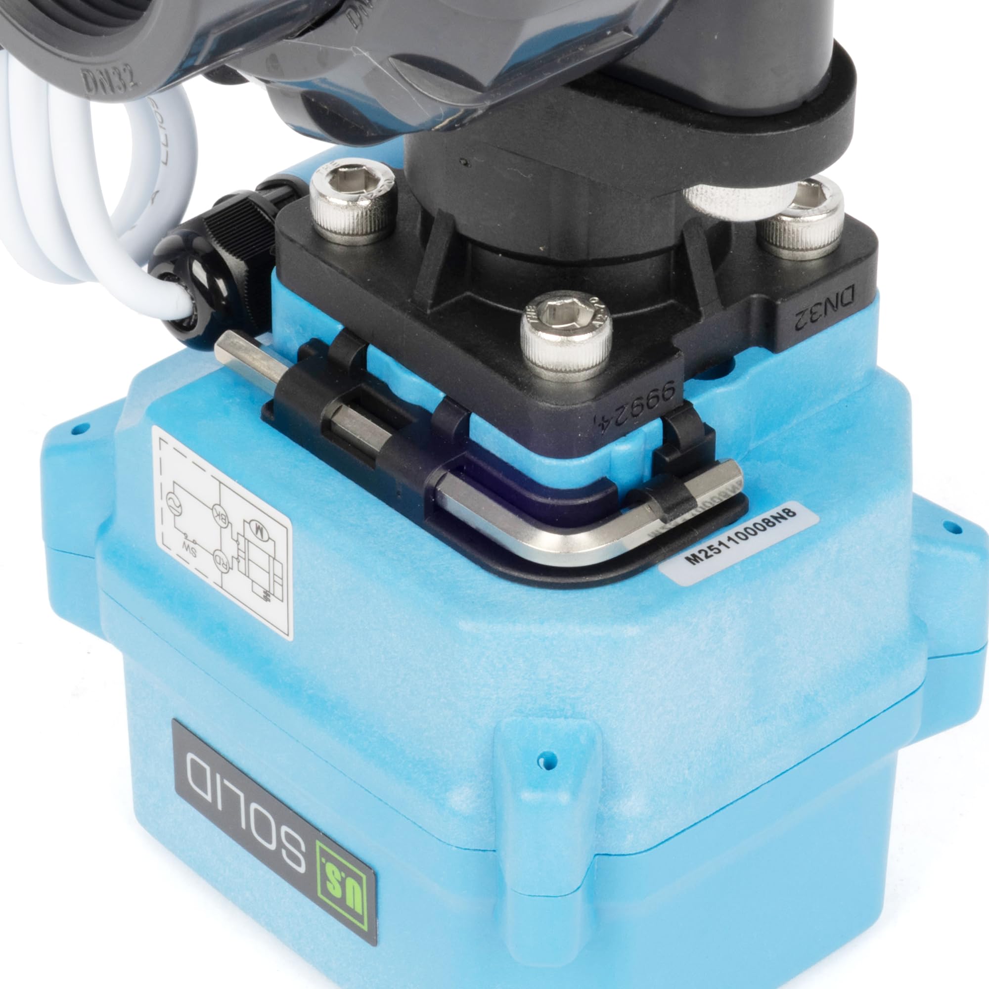 U.S. Solid 1 1/4" UPVC Elektrischer Kugelhahn, G-Gewinde, 9–24 V AC/DC, 2-Draht-Auto-Rücklauf, IP67, stromlos geschlossen mit manuellem Reset für Wasser und Luftsysteme