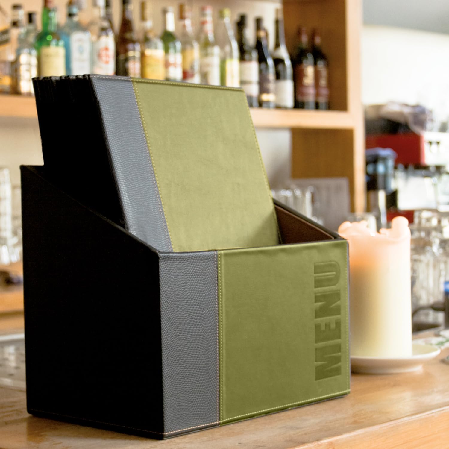 SECURIT Trendy Lot de 20 cartes de menu aspect cuir A4 avec boîte + 1 double insert pour menus (pour 4 pages A5), vert, cuir synthétique