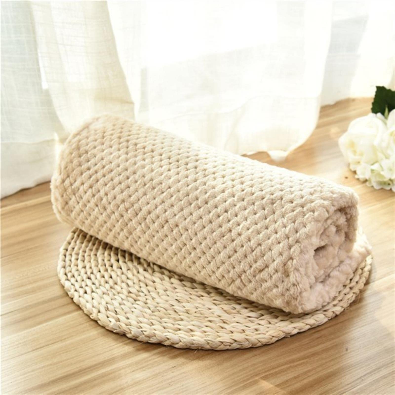 Couverture pour chien haut de gamme en peluche blanche moelleuse UKKO M