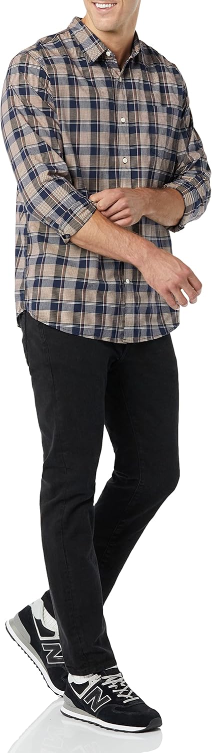 Amazon Essentials Men's Long-Sleeve Slim-Fit Stretch Poplin Shirt - Image 3