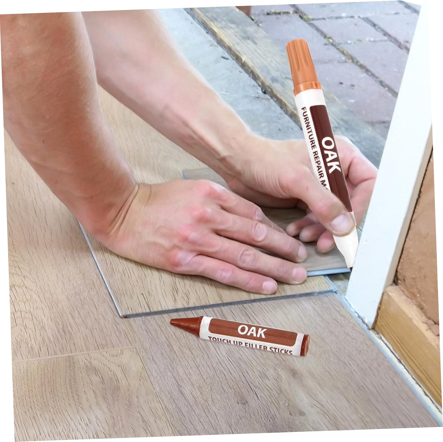 Luxshiny Furniture Touch-up Markers Set for Wood Scratches Repair Pens for Floors Furniture 6 Colors Easy to Use for Home DIY Projects