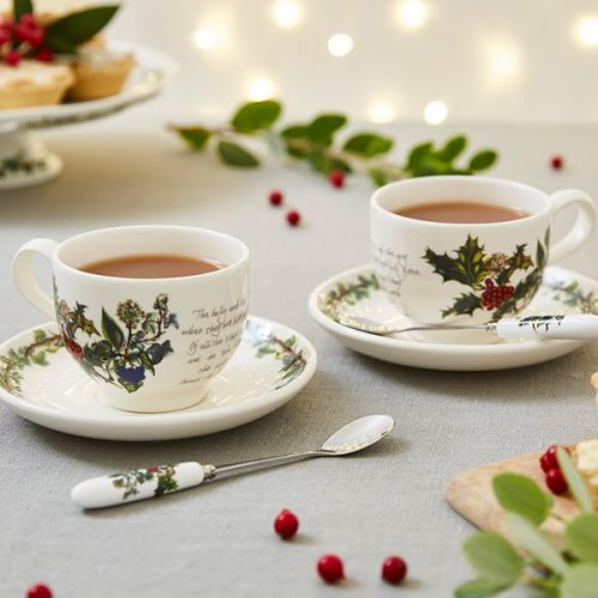 Portmeirion Home & Gifts Filiżanka i spodek do herbaty Holly & Ivy, ceramiczny, wielokolorowy, zestaw 6 szt