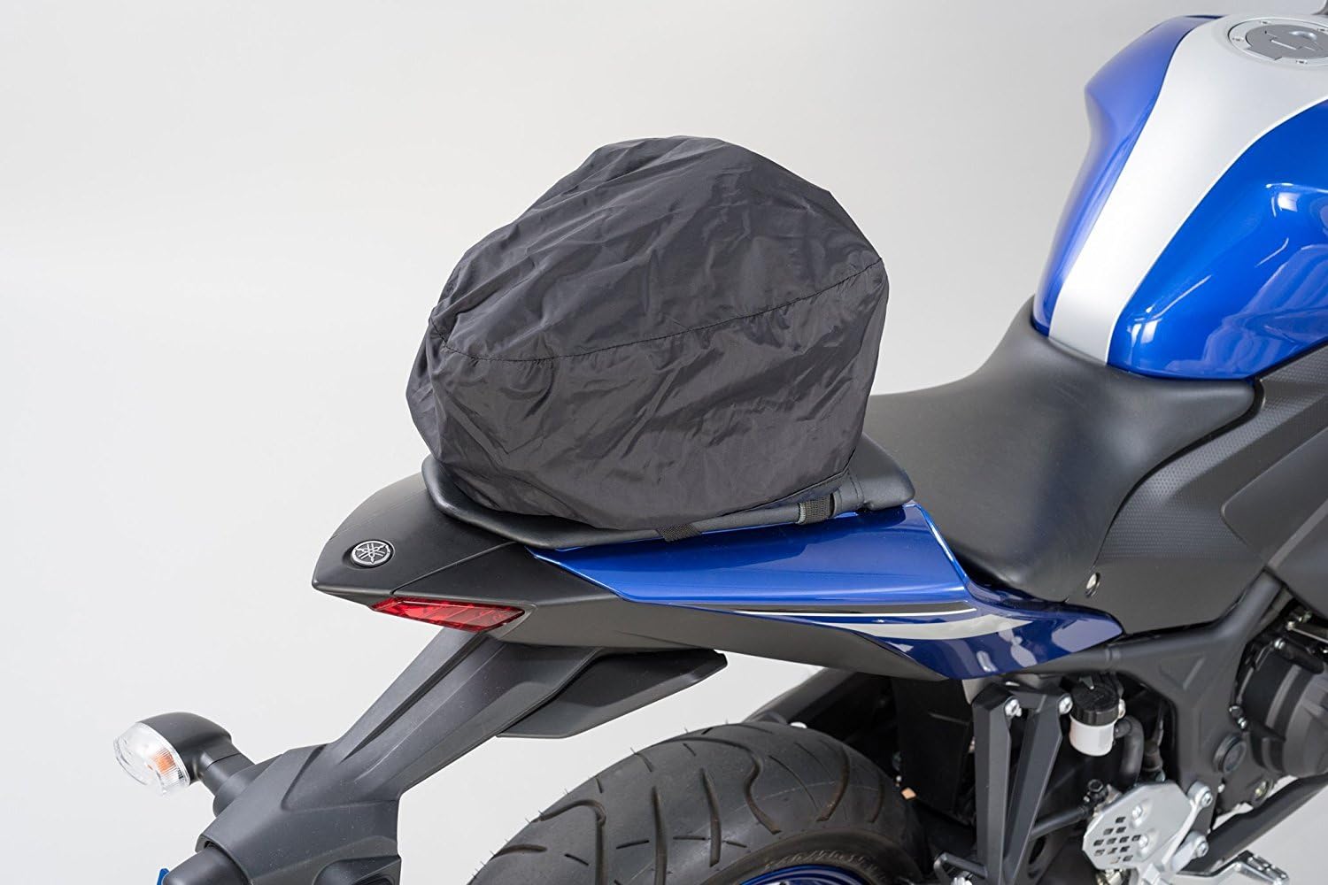 タナックス MOTOFIZZ シェル シートバッグ SS/ヘアラインシルバー (容量5ℓ) MFK-237