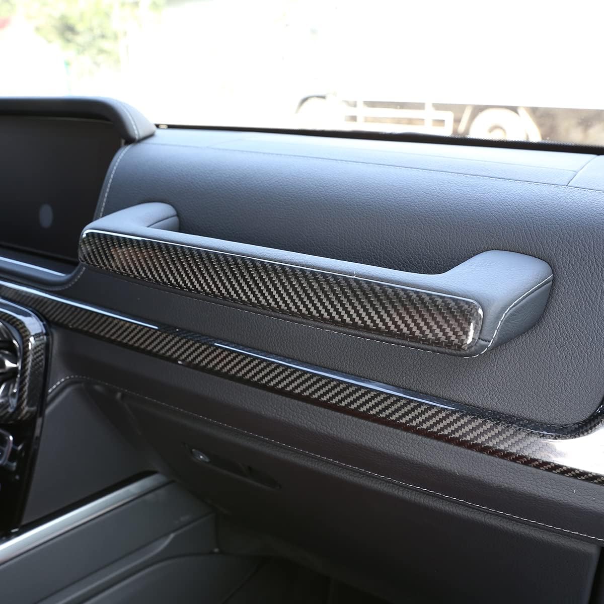 Fit for Mercedes Benz G Class W463 G500 2019 to 2025 Real Carbon Fiber Car Co-Pilot Glove Box Handle Cover Decoration Protective Car interior Accessories