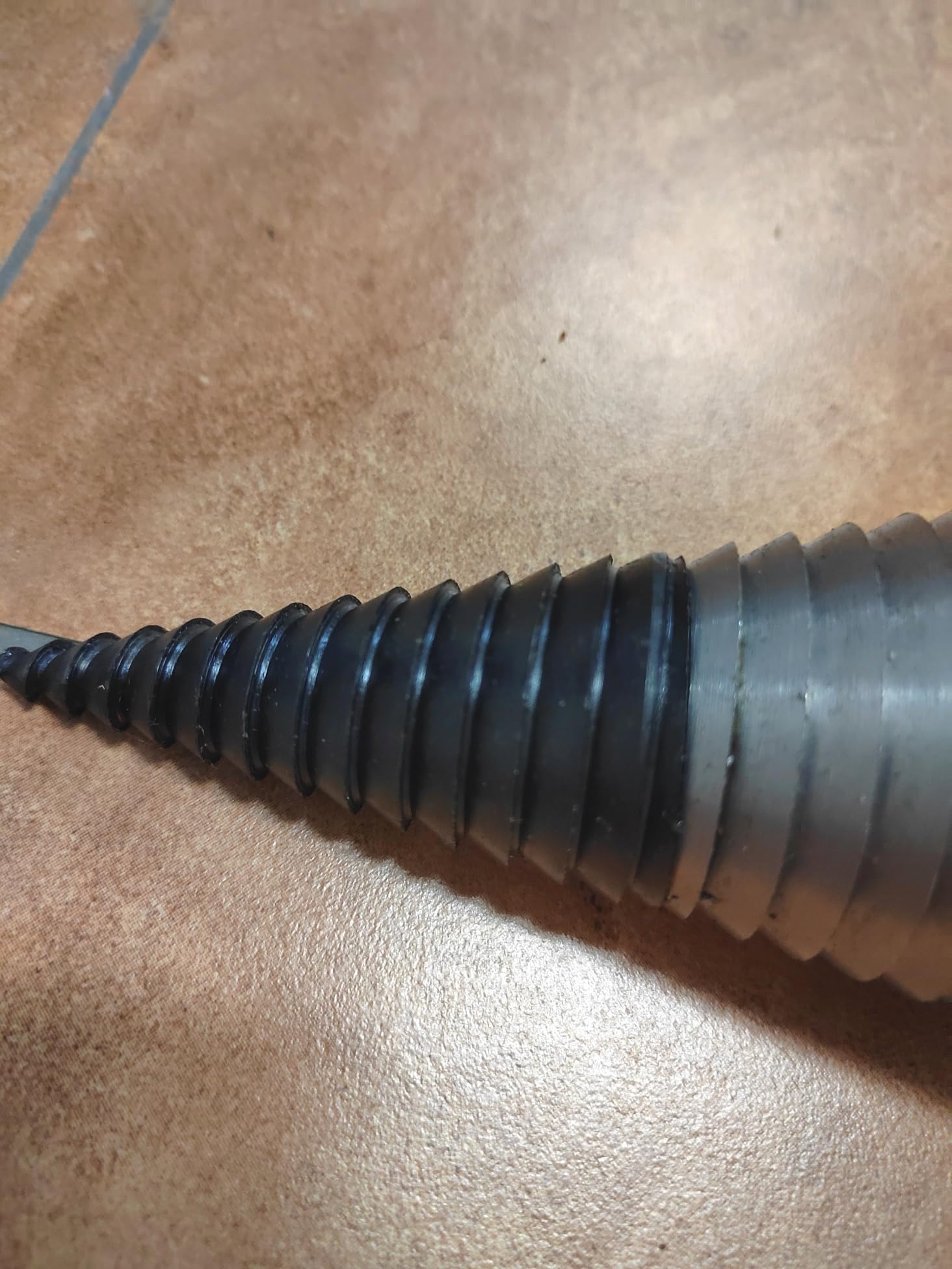 Generisch 100mm RECHTSGEWINDE + NUT Drillkegel Holzspalter Kegelspalter alle Aufnahmen (Bohrung 50mm + Nut)