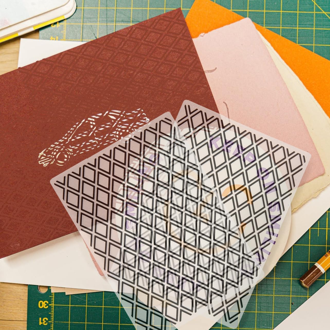 ARTIBETTER 2pcs Plastic Embossing Folder for Scrapbooking and Card Making Geometric Pattern Design for Home Crafts and Greeting Cards