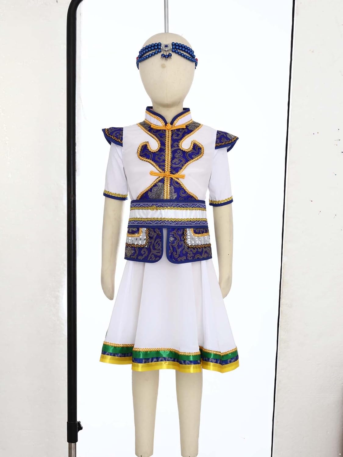 Girls 4pcs Mongolian Dance Folk Dress Dress with Bead Headgear Waist Belt And