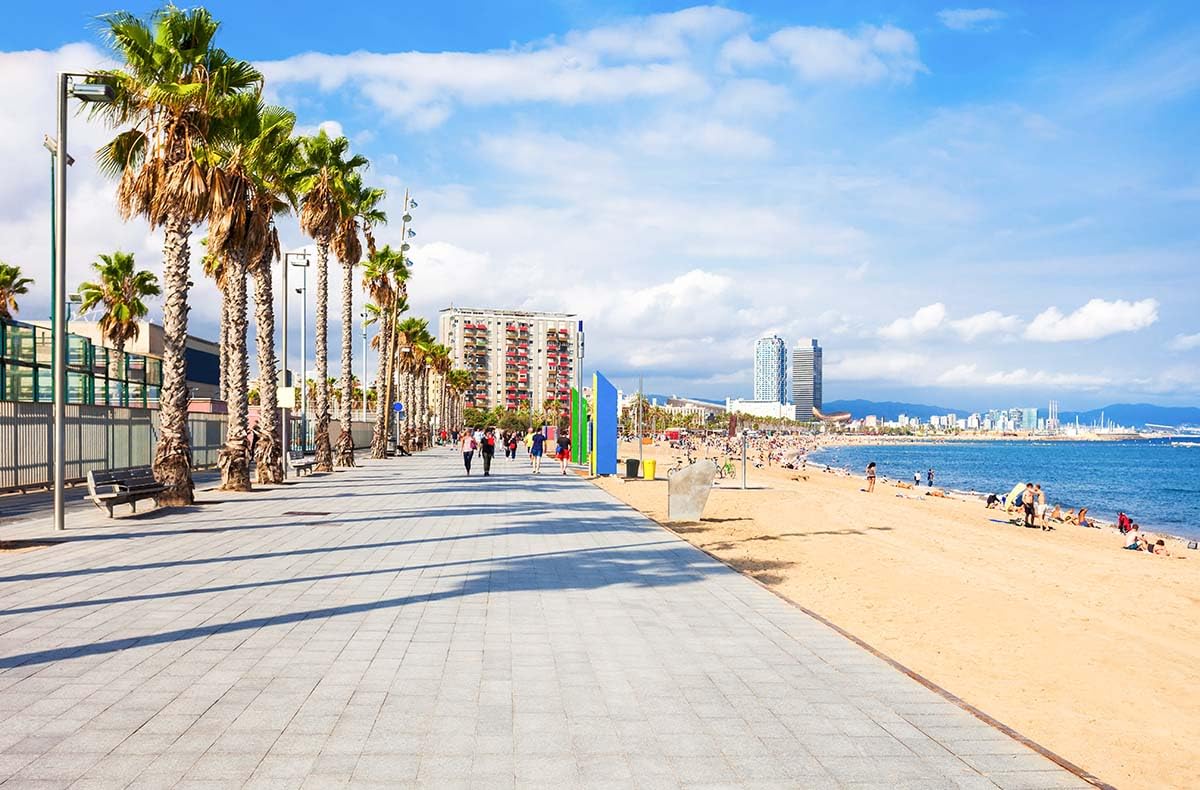 JOCHEN SCHWEIZER Geschenkgutschein: Städtetrip Barcelona mit Sagrada Familia für 2 (2 Nächte)