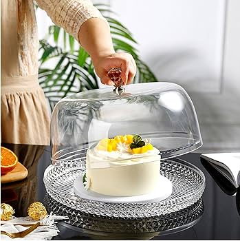 Amazon｜アクリル製ケーキスタンド ドーム型蓋付き ケーキパン 透明