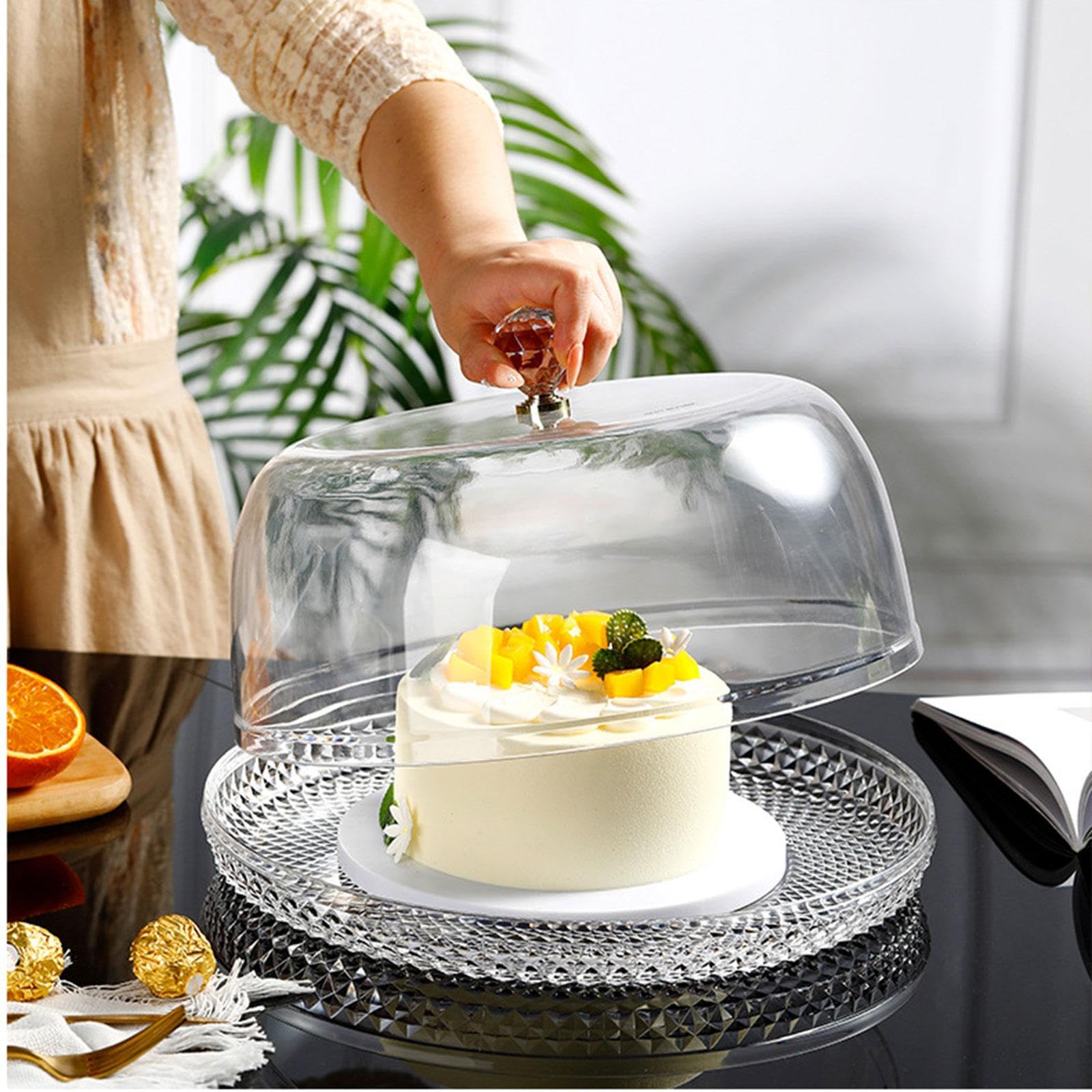 Amazon｜アクリル製ケーキスタンド ドーム型蓋付き ケーキパン 透明