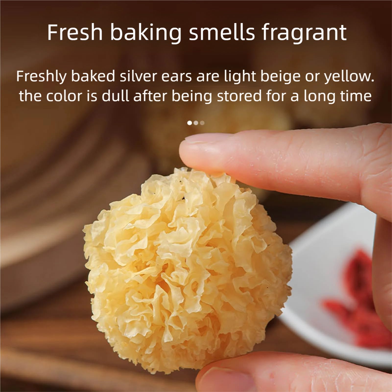 Lunaeturn Fungo Tremella Essiccato Al Naturale Morbido e appiccicoso Essiccato naturalmente al sole Tremella secca premium Adatto per zuppe e dessert Tremella (Fungo Tremella 250g)