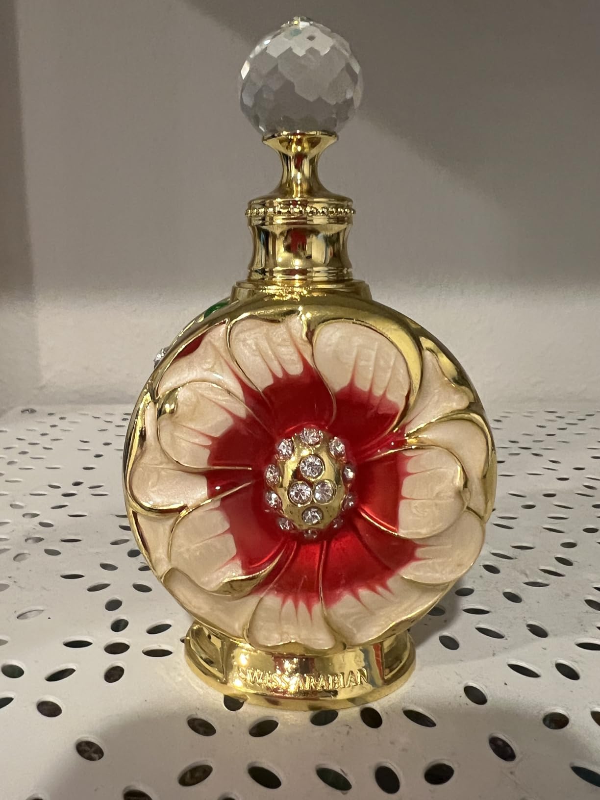 Swiss Arabian Layali Rouge - Luxury Products From Dubai - Long Lasting Personal Perfume Oil Fragrance - A Seductive Signature Aroma - 0.5 Oz