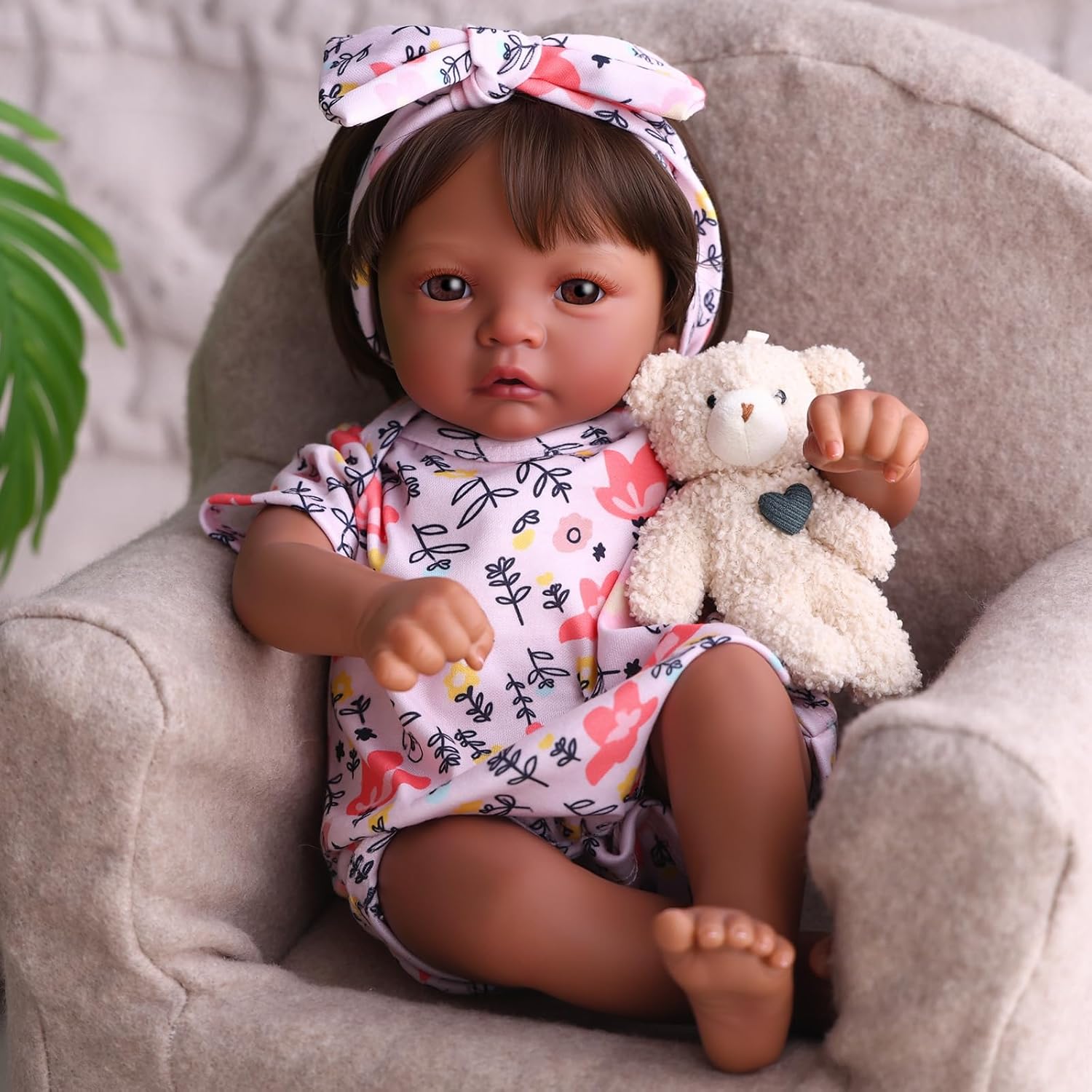 BABESIDE Lifelike Reborn Baby Dolls Black Girl Megan, 17 - inch Realistic African American Newborn Baby Doll Poseable Limbs Real Life Baby Dolls with Feeding Kit & Gift Box for Kids Age 3+