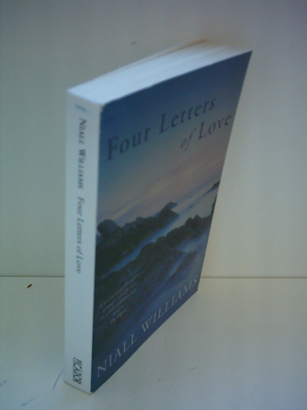 Four Letters of Love WILLIAMS, Niall 9780374957933 Books