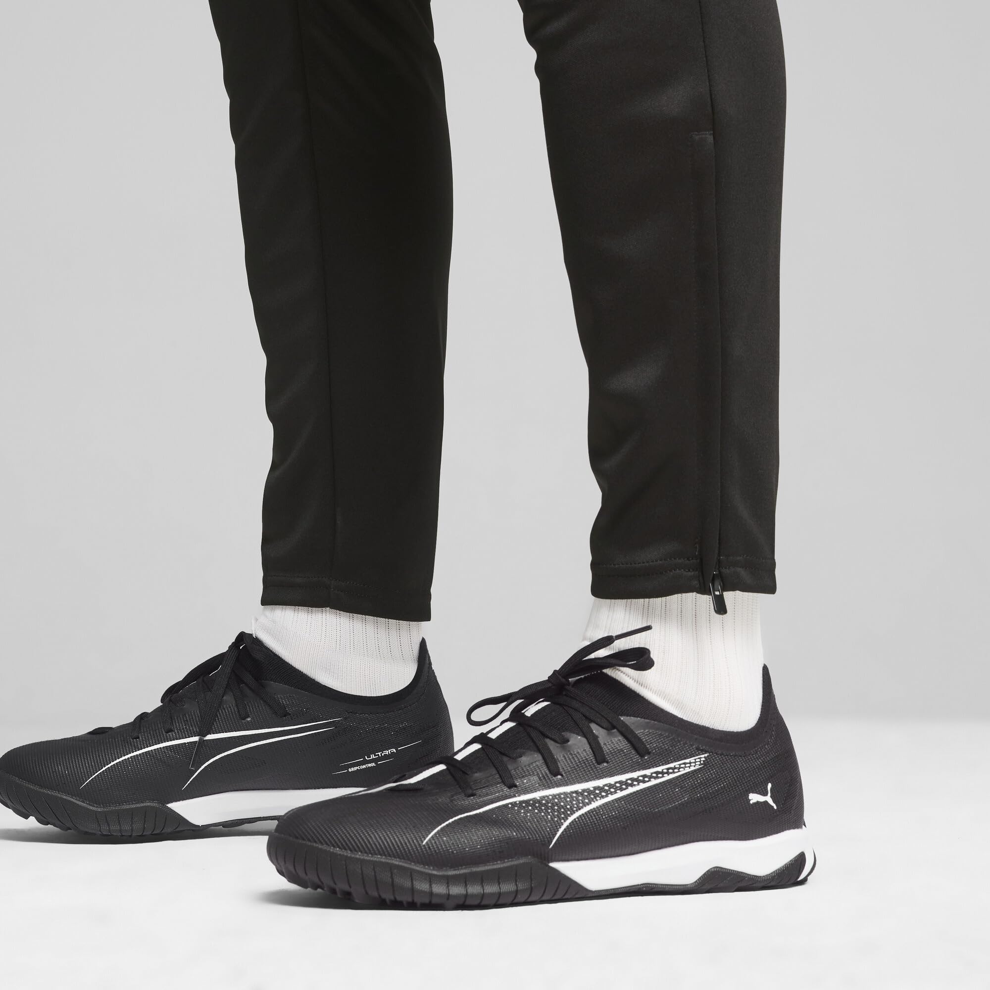 PUMA Chaussures de Football Ultra 5 Match TT Unisexe