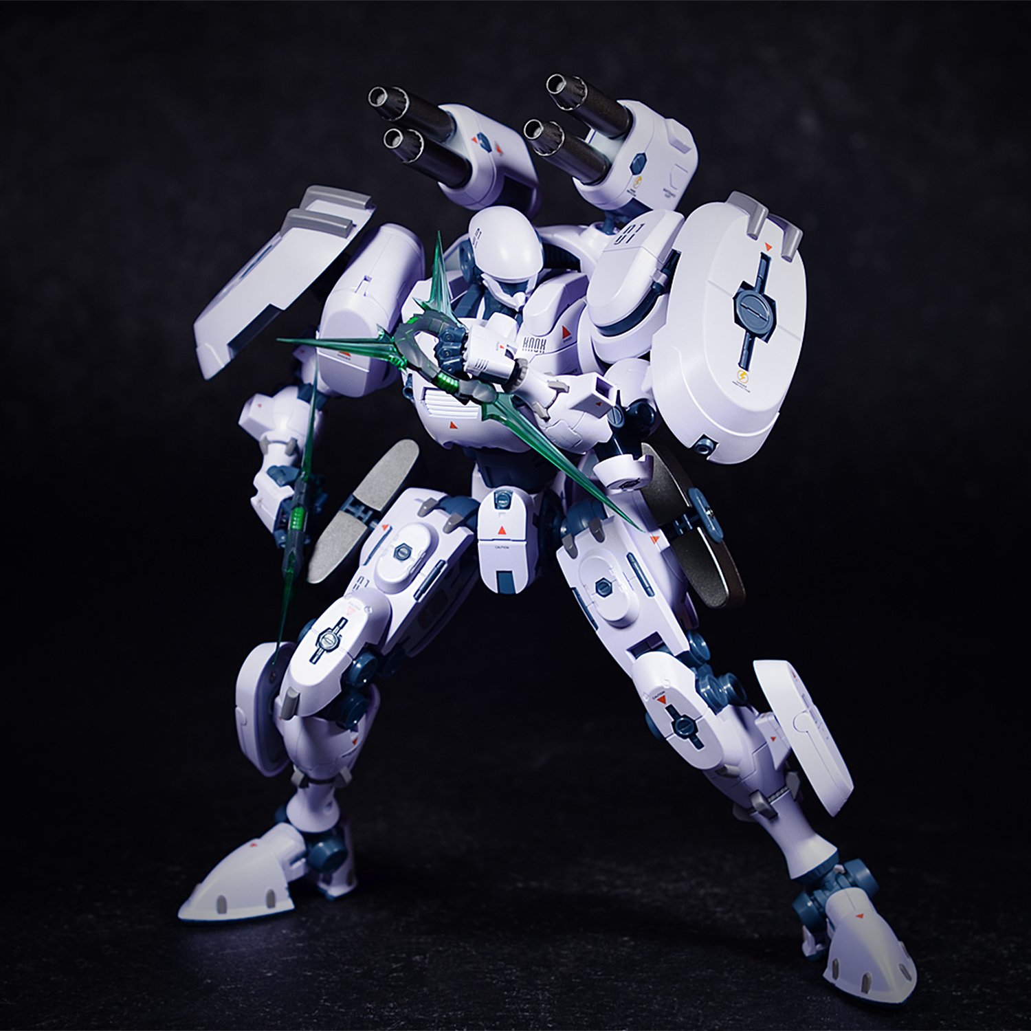 Amazon | EF-JAT-47FG ベレロフォン (キャメロン専用機) デラックス版