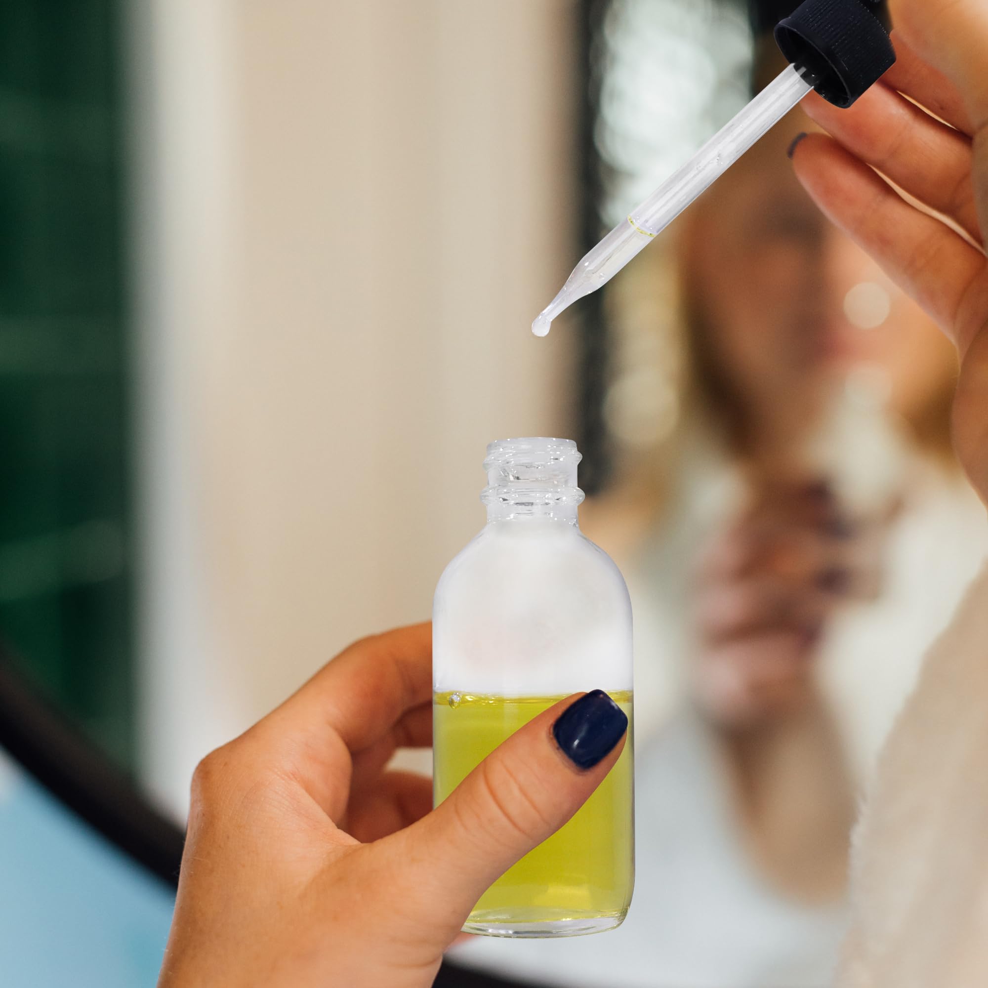 Transparente Glasflaschen mit Glasaugentropfen für ätherische Öle, Parfüms und Laborchemikalien (Bürste, Trichter, 2 zusätzliche Pipetten, 54 Etiketten und 30 ml Messbecher, 57 ml, 48 Stück