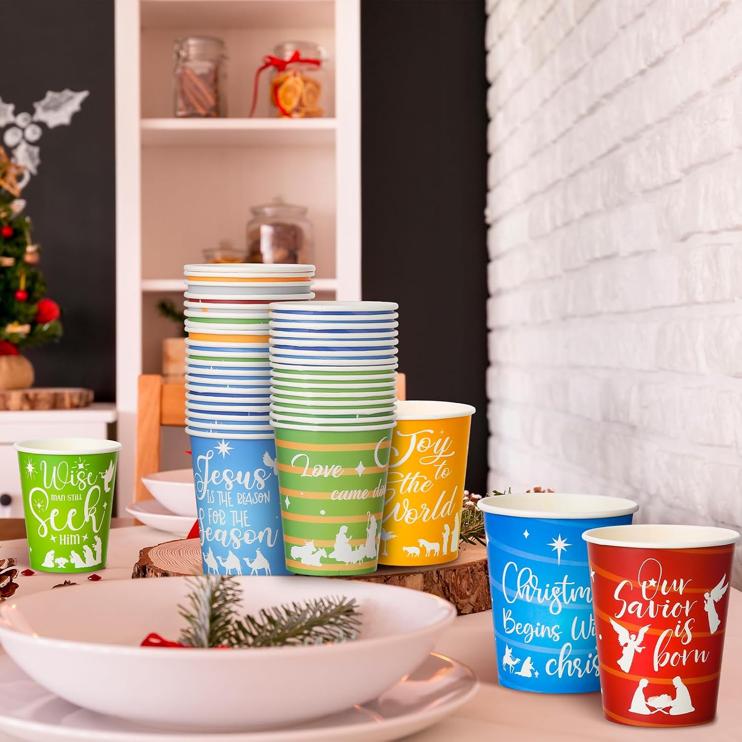 Umigy 100 Pcs Christmas Paper Cups Disposable 9 oz Hot Chocolate Coffee Cups Holiday Party Nativity of Jesus Theme Drinkware for Christmas Holiday Party Supplies