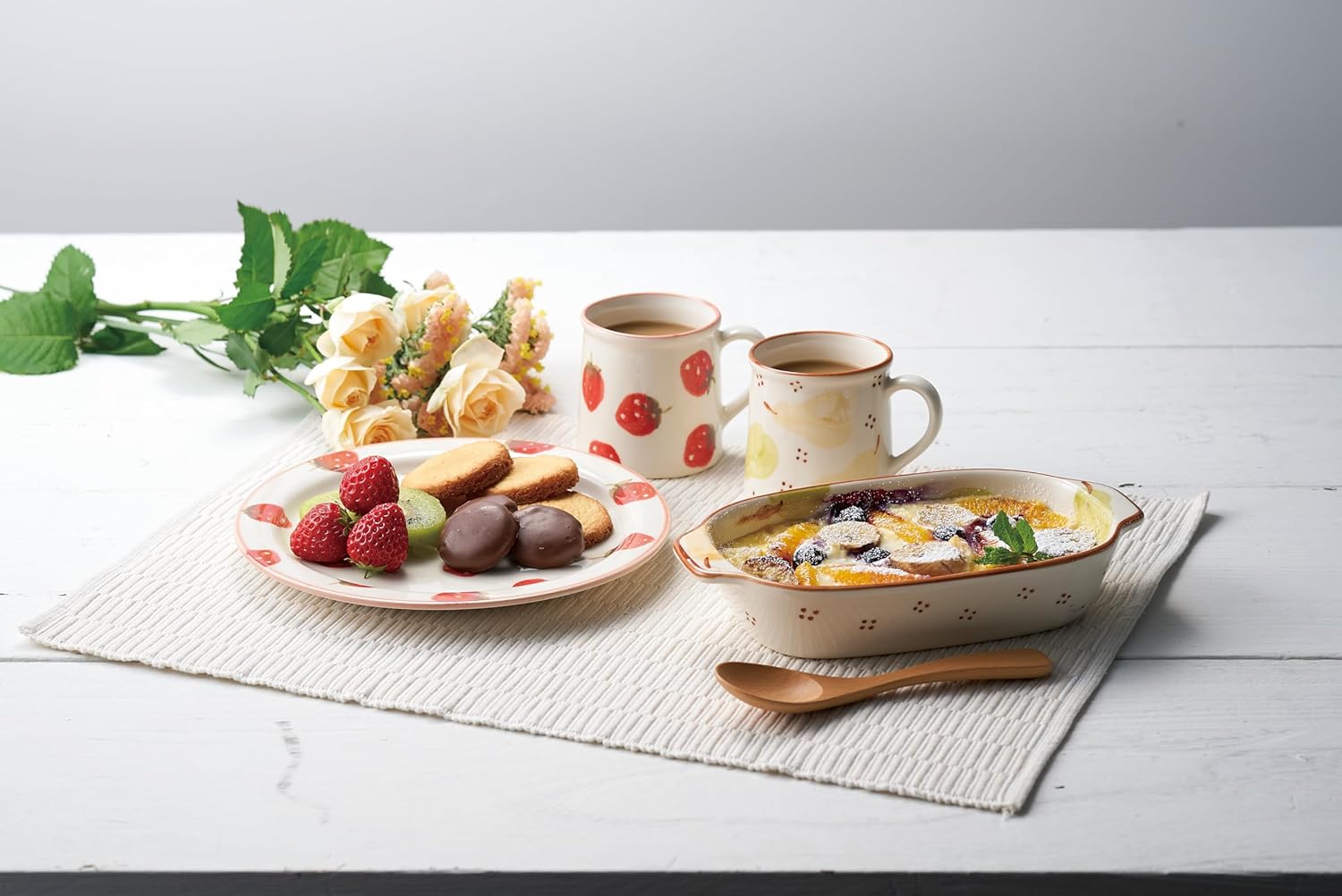 Banko Ware 19150 Oven Safe Morning Plate Dish, Strawberry, Diameter 8.1 inches (20.5 cm), Microwave Safe, Dishwasher Safe, Ceramic, Made in Japan