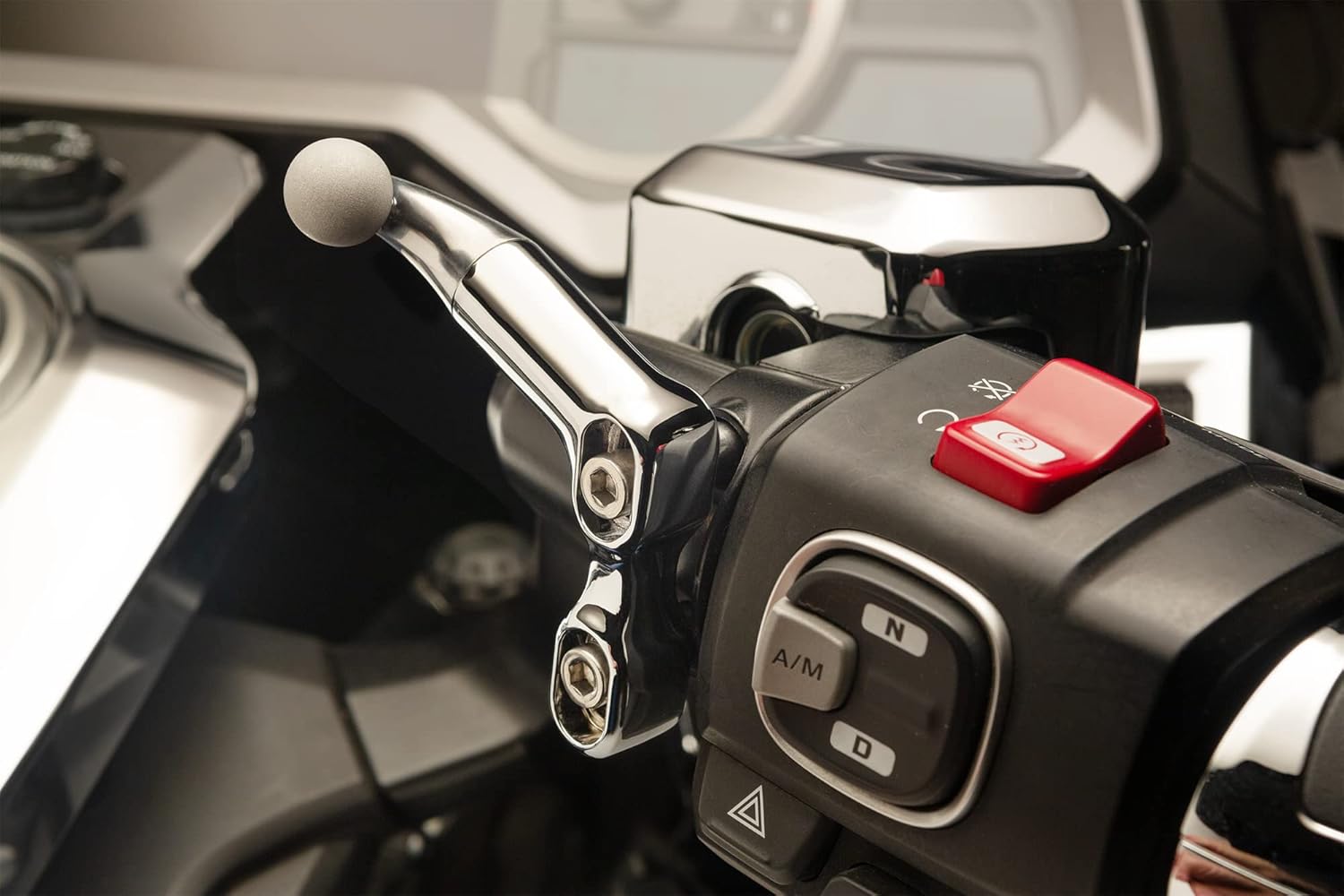 Goldstrike Offset Perch Mount (Chrome)