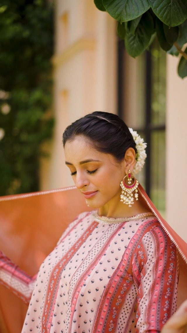 Ropa Tradicional Mujer Conjunto Kurta Janasya Mujer - Georgette Estampado Floral Con Dupatta - Verde Y Rosa Festivo Traje Indio Mujer